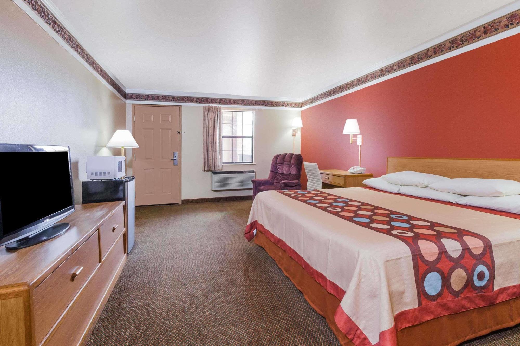 Super 8 By Wyndham Mount Vernon Exterior photo